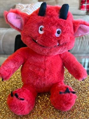 Cutest Red Plush NWT Monster Devil  Stuffed Toy with Black Horns. 9” Tall